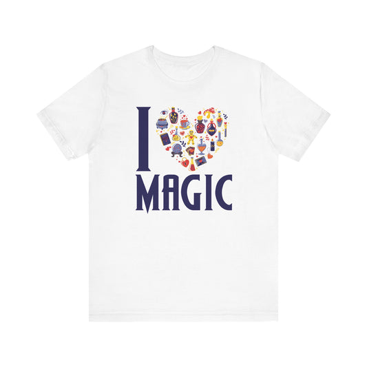 I Love Magic - Unisex Halloween Shirt